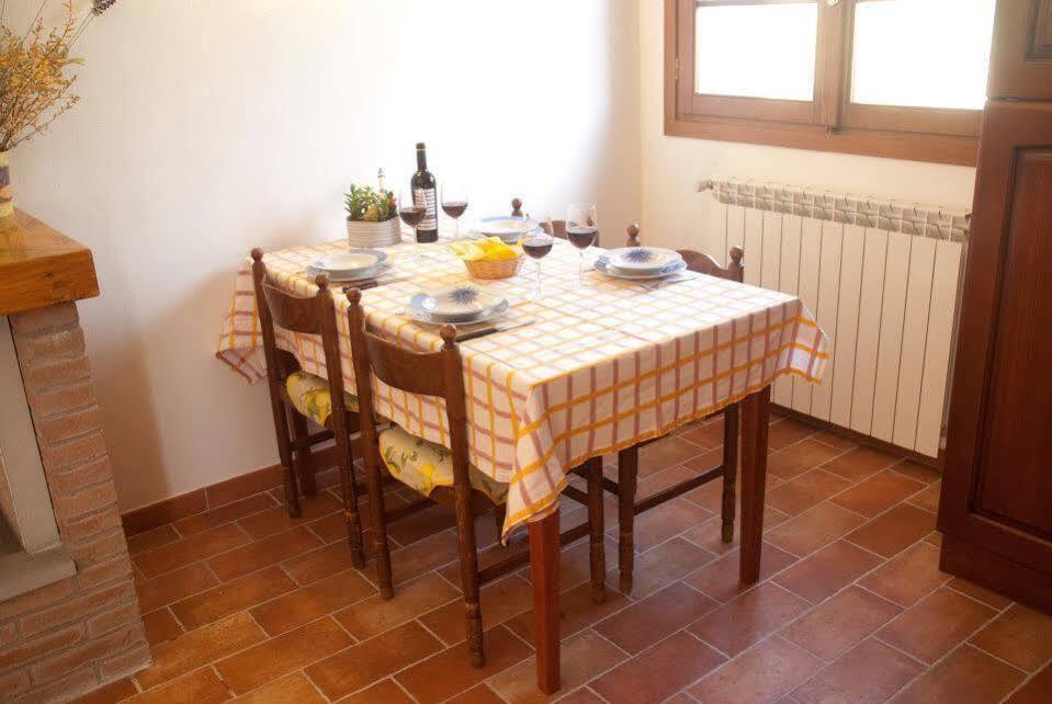 Agriturismo Le Vigne Villa Montale  Eksteriør billede